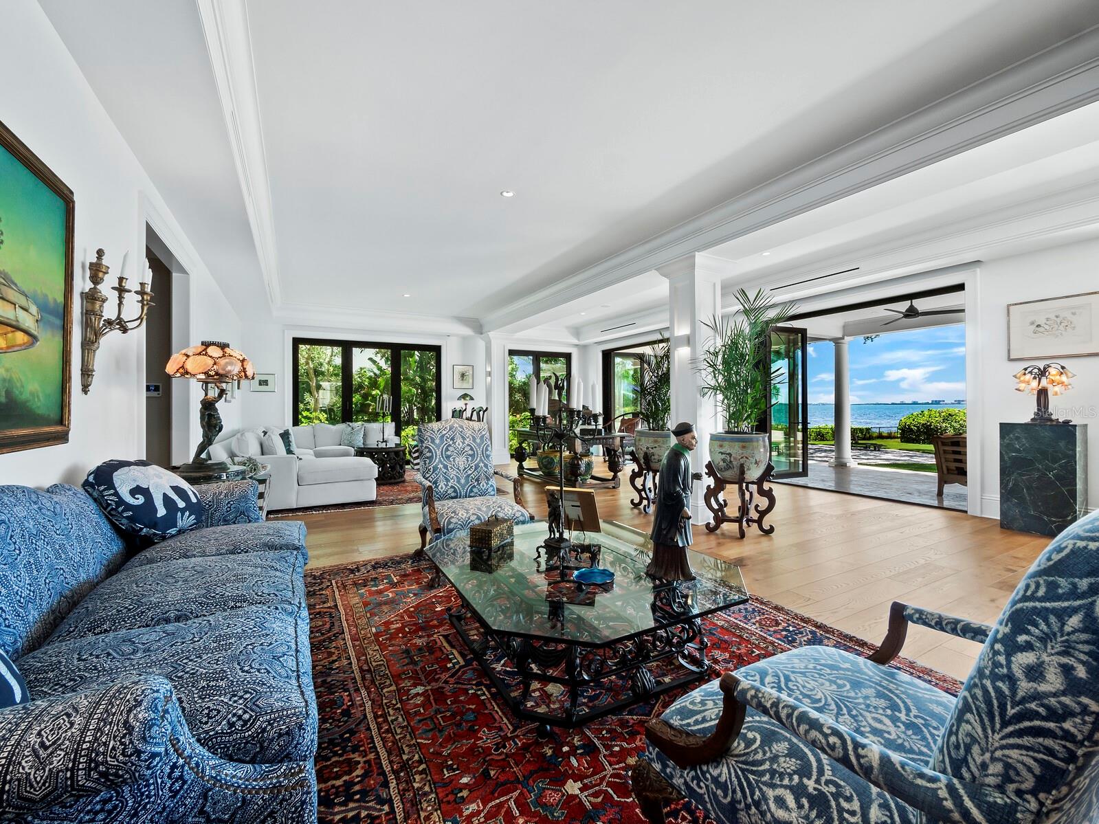 INDIAN BEACH/SAPPHIRE SHORES - Residential