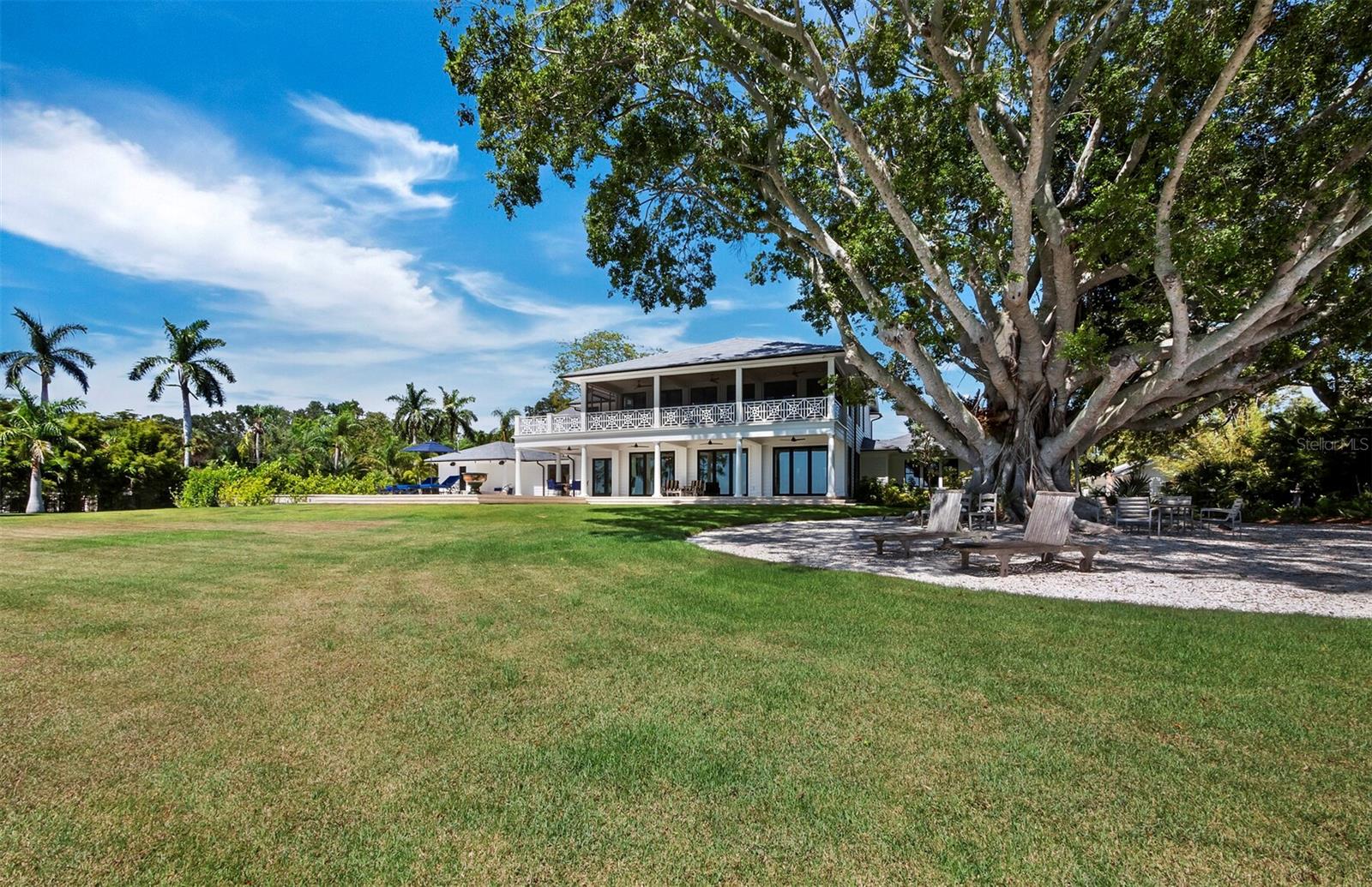 INDIAN BEACH/SAPPHIRE SHORES - Residential