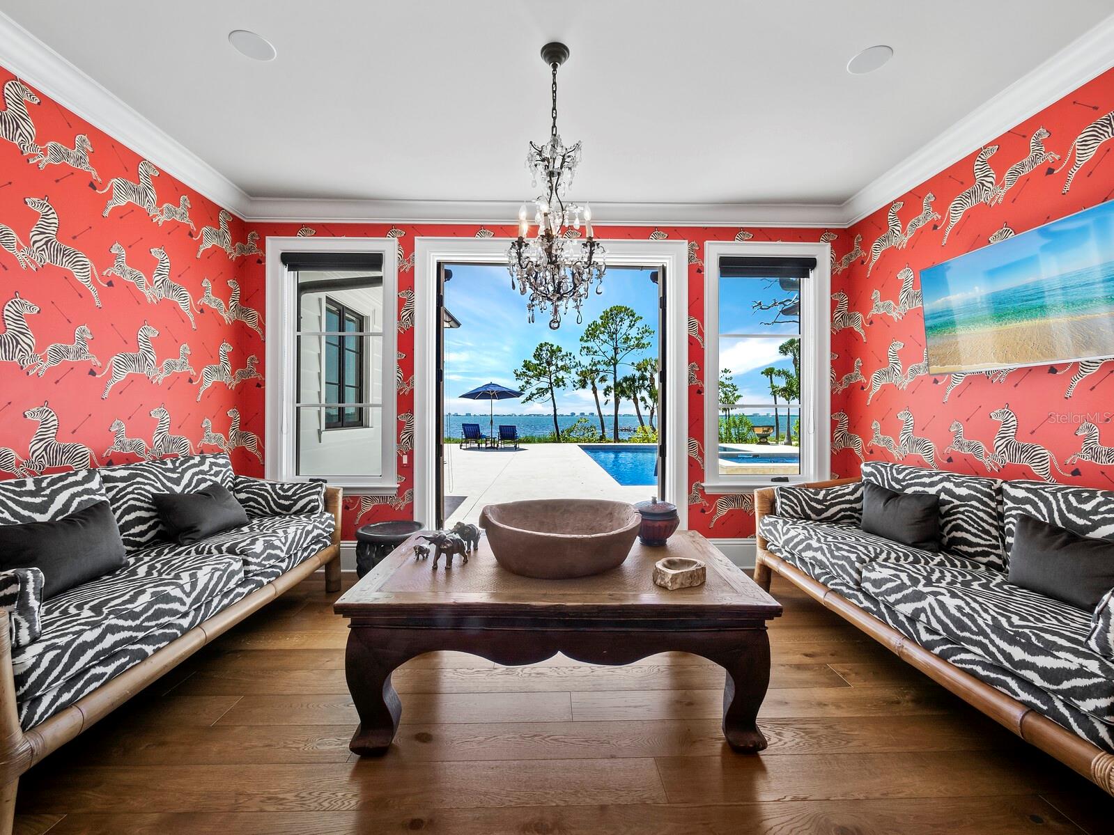 INDIAN BEACH/SAPPHIRE SHORES - Residential