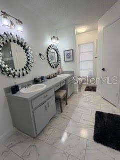 EAGLEBROOK - Residential