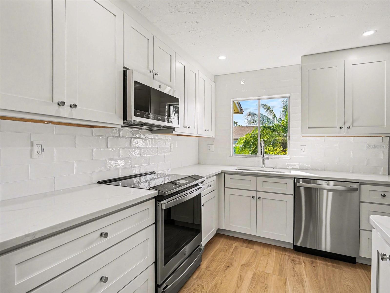 PINEWOOD VILLAGE I - Residential