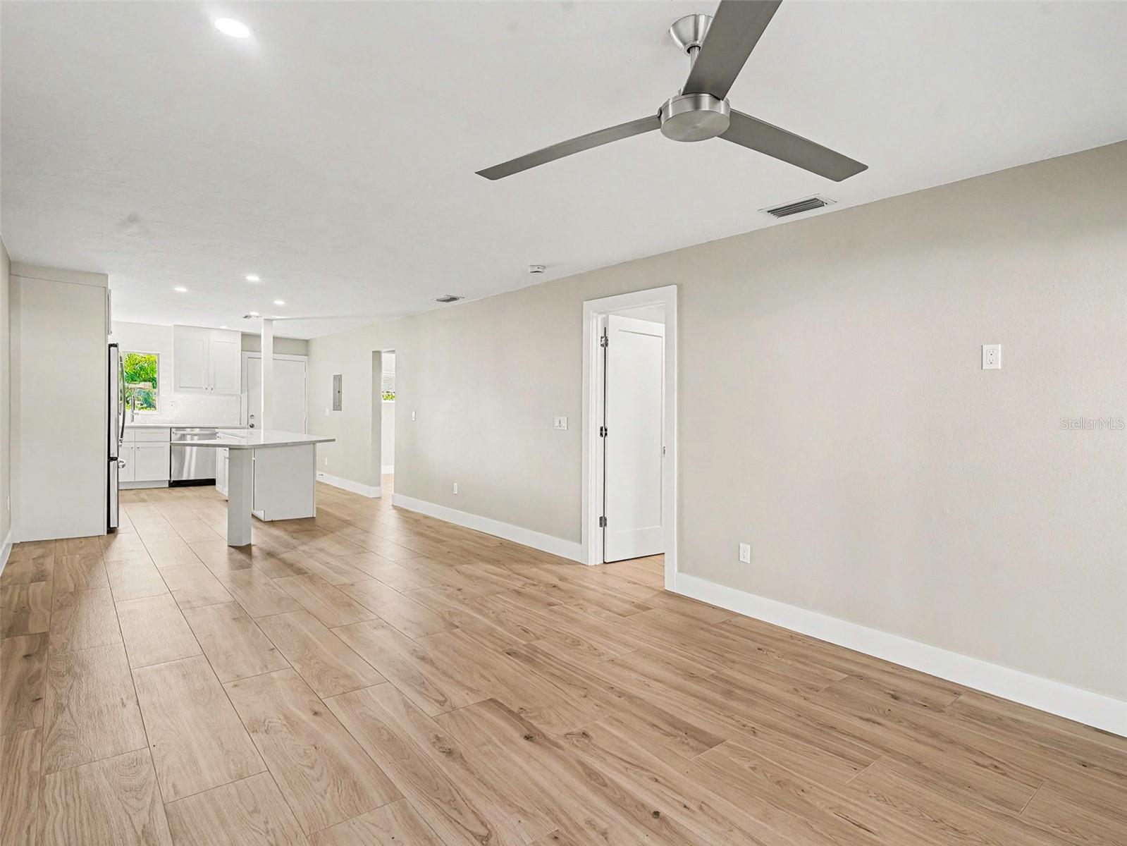 PINEWOOD VILLAGE I - Residential