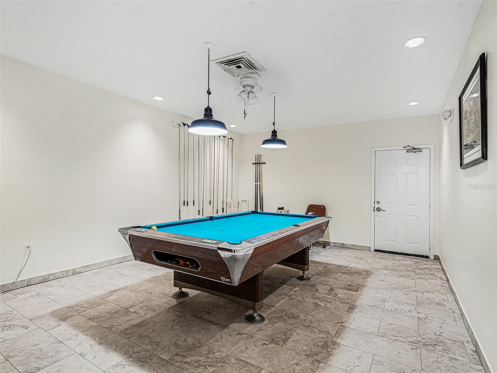 PINEWOOD VILLAGE I - Residential