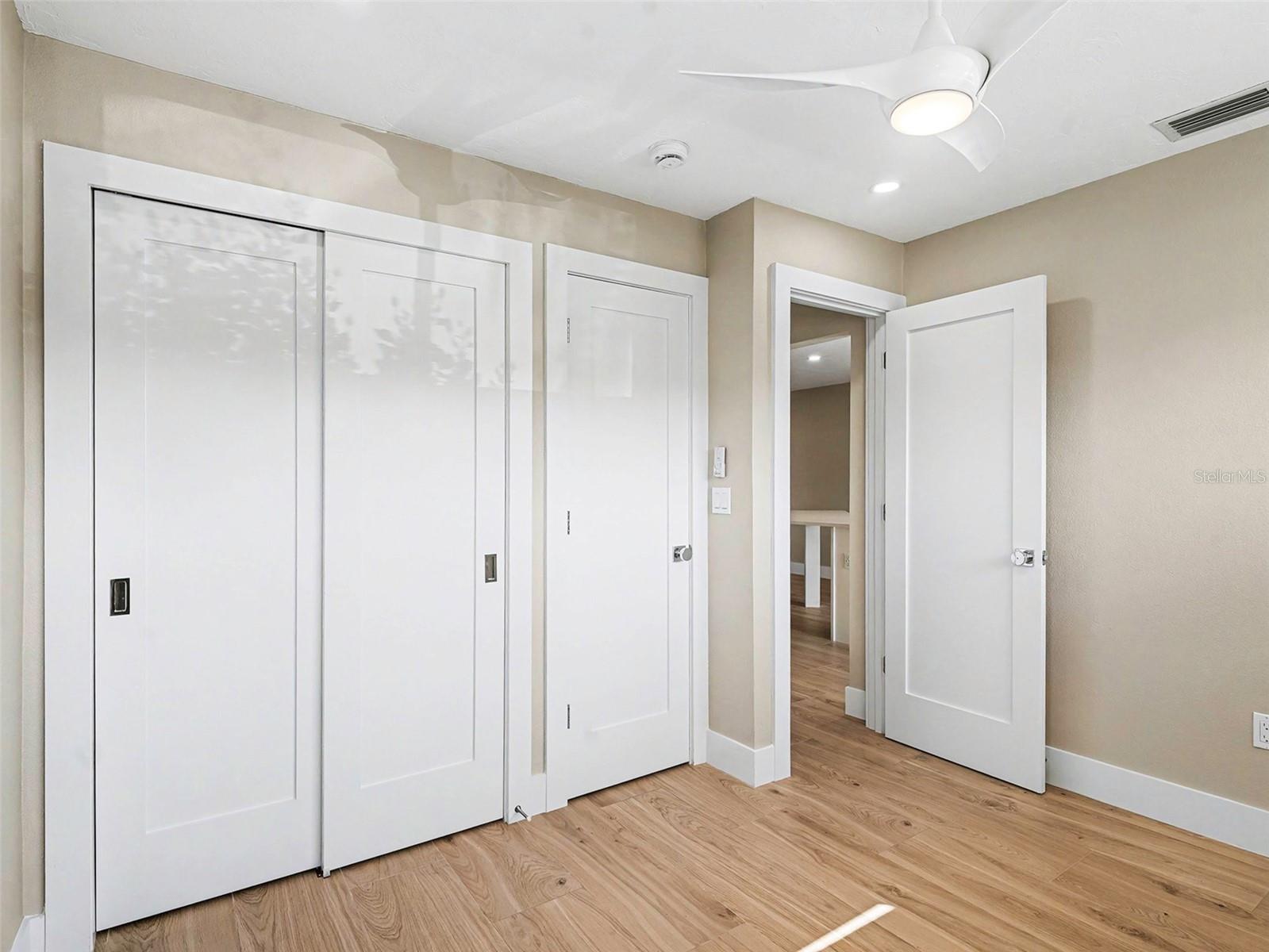 PINEWOOD VILLAGE I - Residential