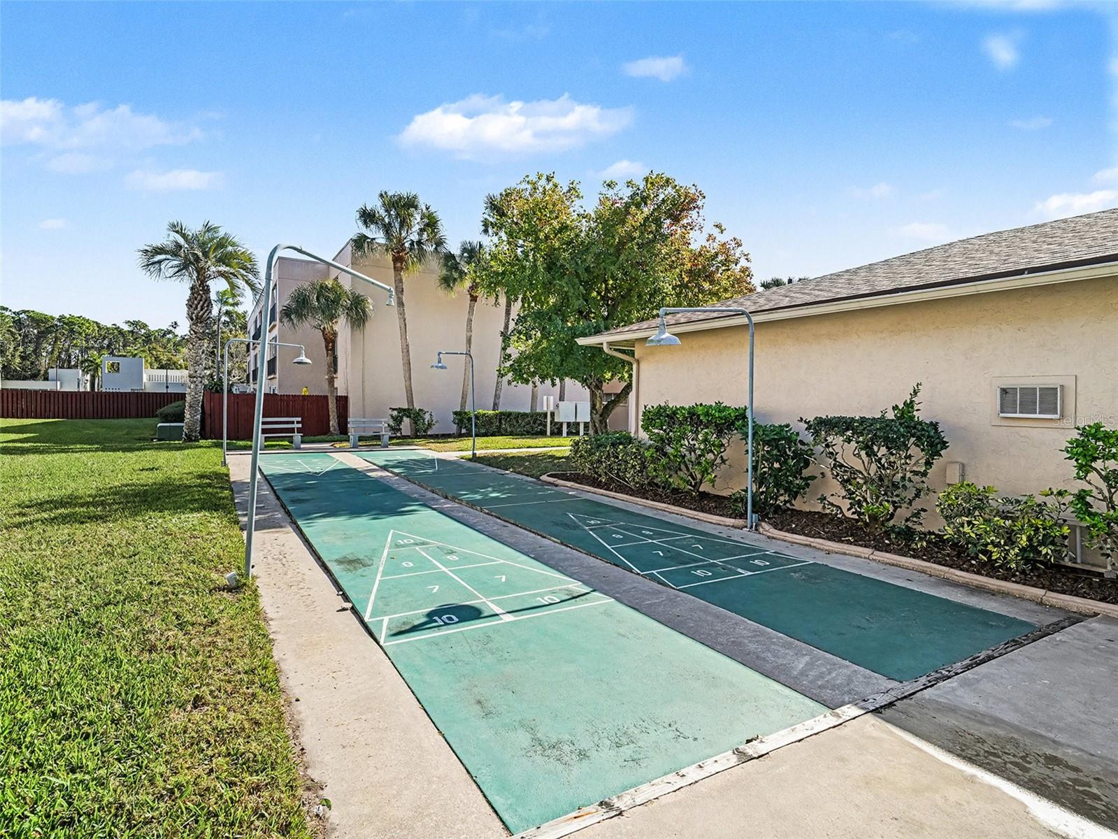 PINEWOOD VILLAGE I - Residential