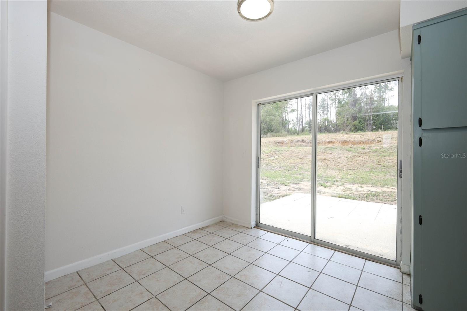 DOVE HOLLOW - Residential