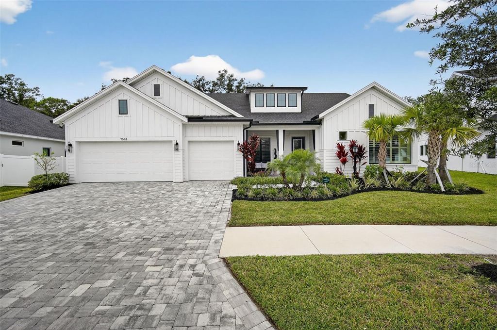 Photo of 7536 Ashbrooke Pine Loop, Odessa, FL 33556 (MLS # TB8437384)