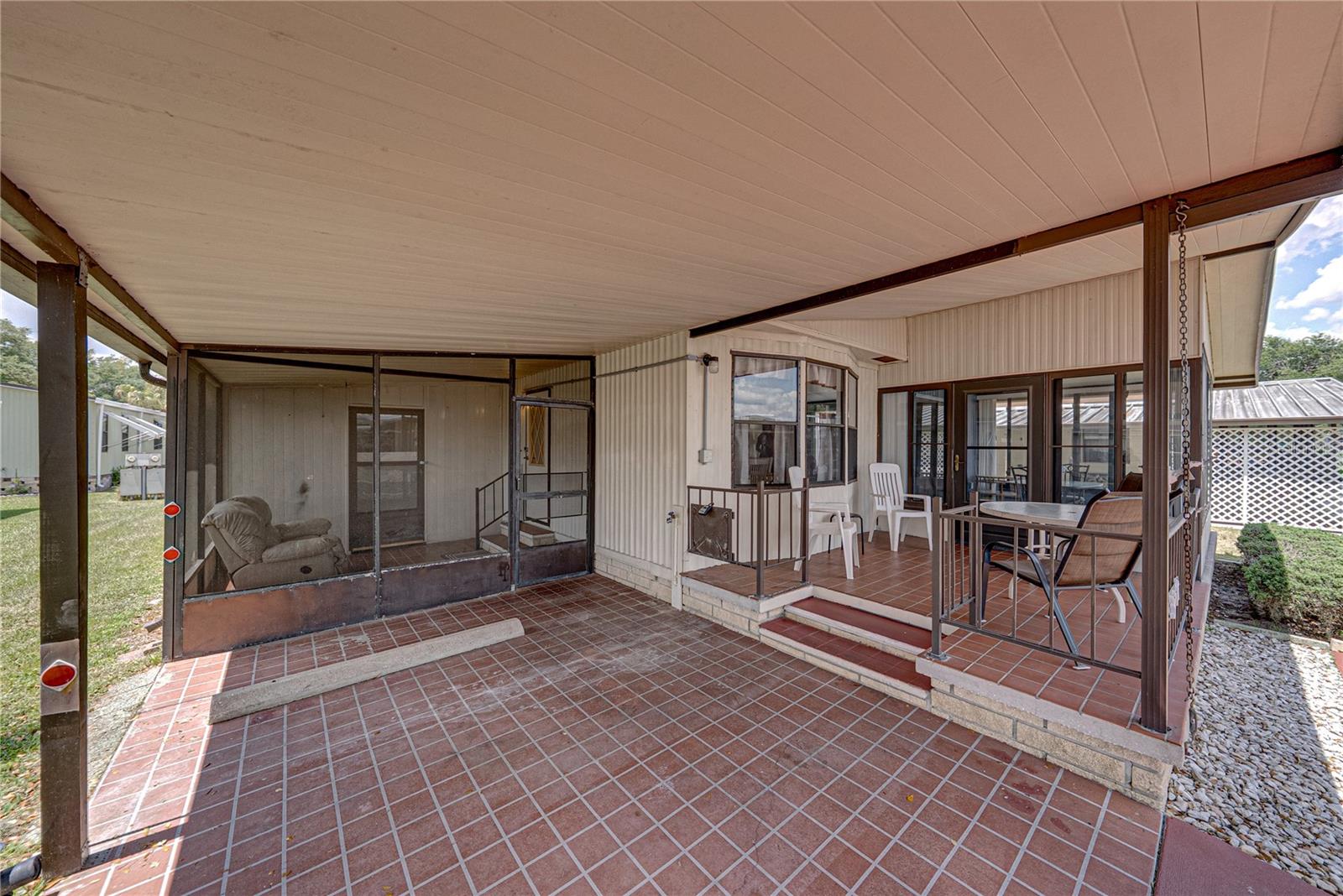 TIMBER LAKE ESTATES - Residential