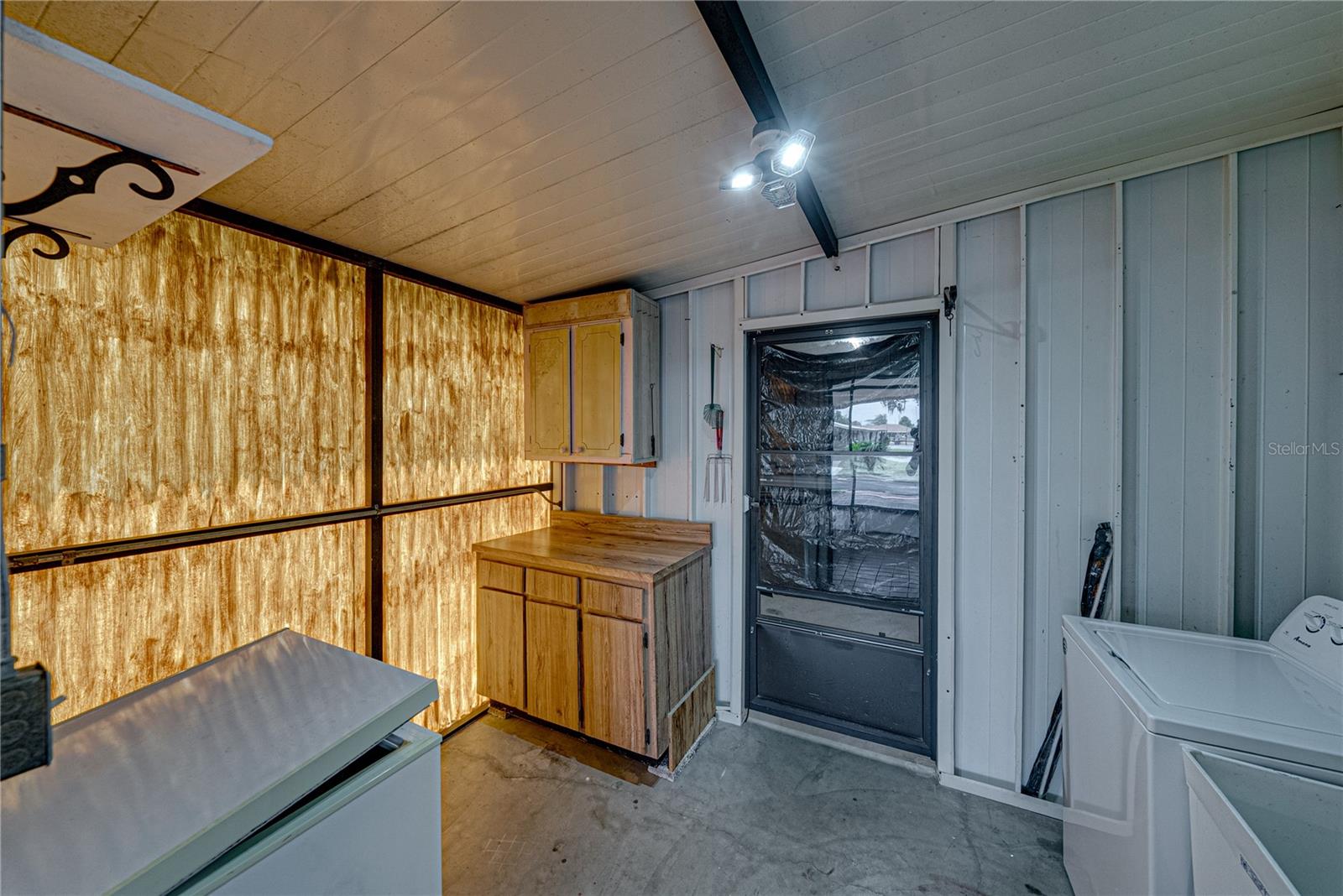 TIMBER LAKE ESTATES - Residential