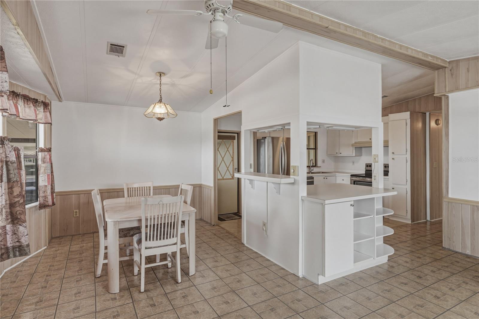 TIMBER LAKE ESTATES - Residential