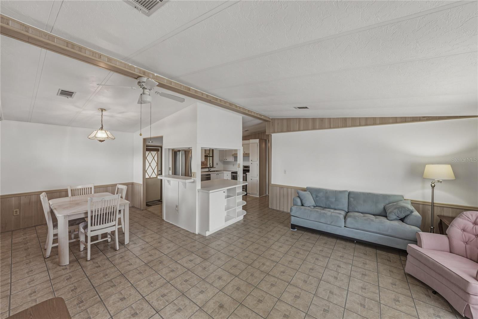TIMBER LAKE ESTATES - Residential