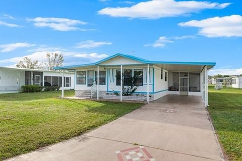 A home in ZEPHYRHILLS