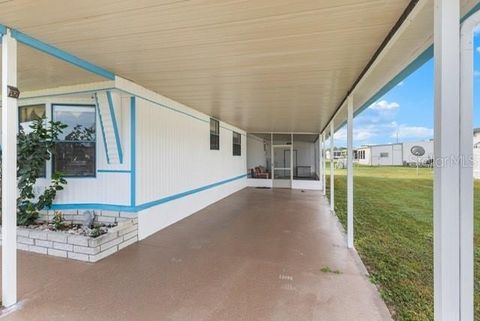 A home in ZEPHYRHILLS