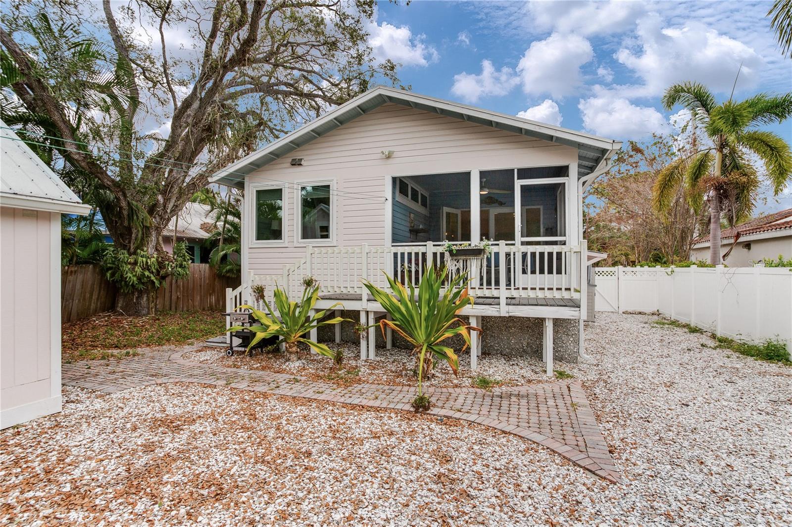 OSPREY AVE SUB - Residential