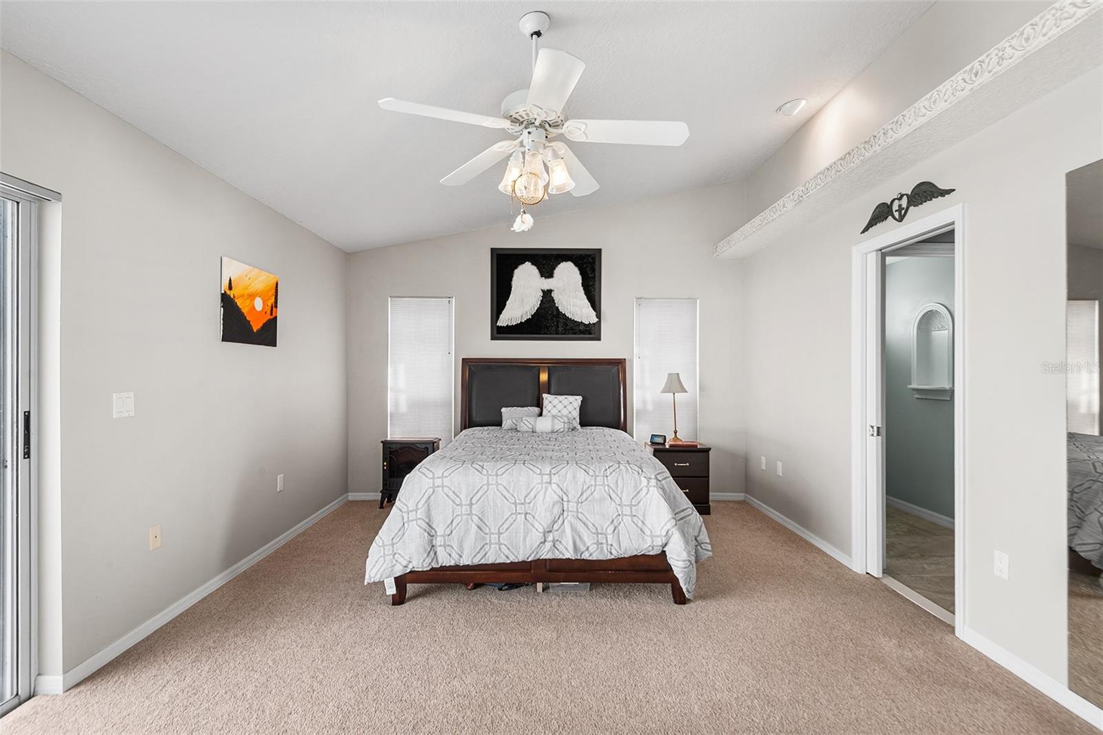 HUNTERS RUN - Residential