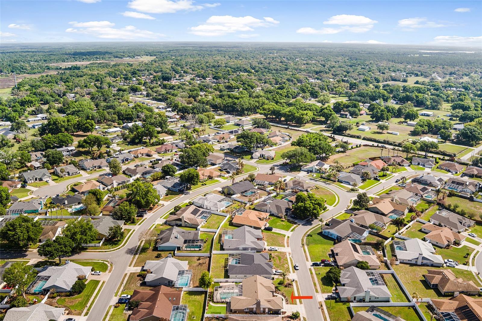 HUNTERS RUN - Residential