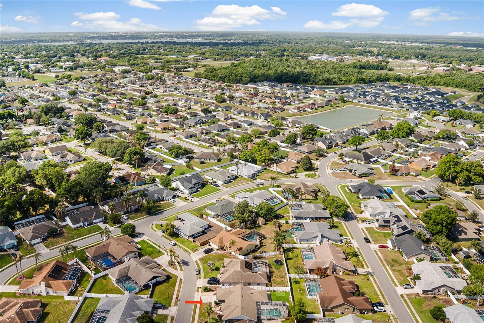 HUNTERS RUN - Residential