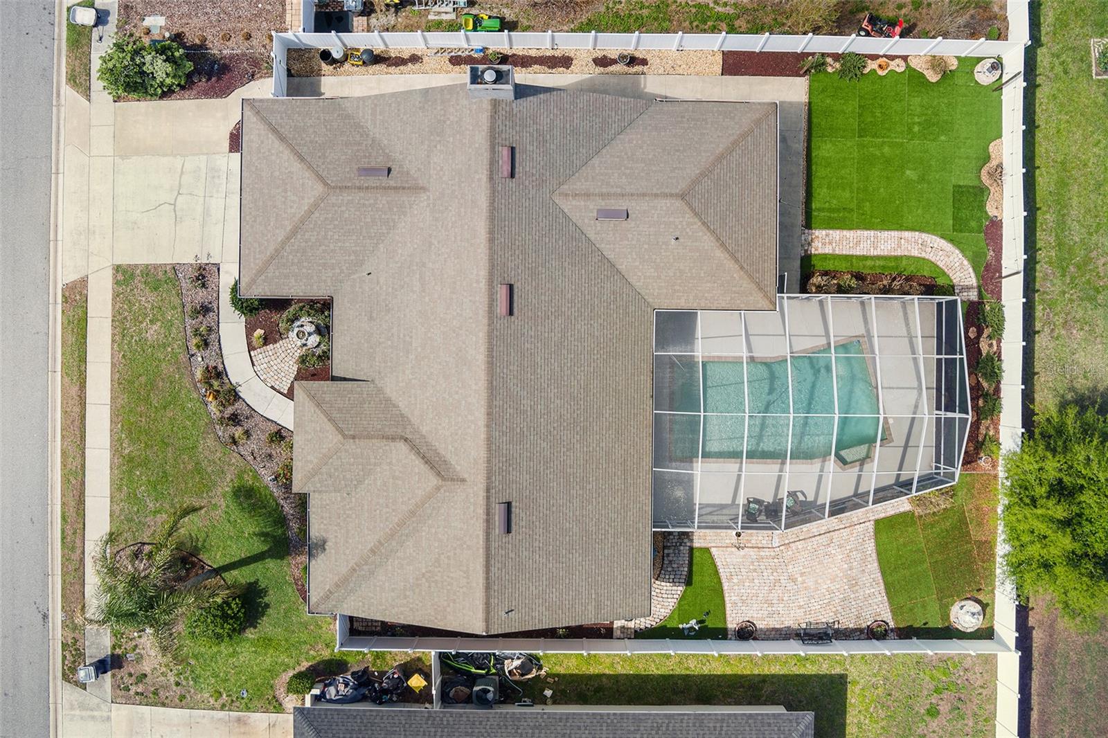 HUNTERS RUN - Residential