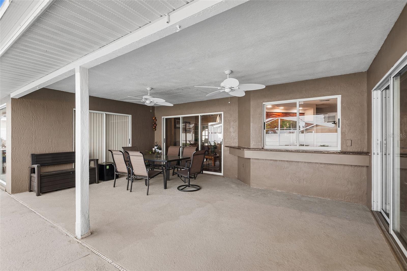 HUNTERS RUN - Residential