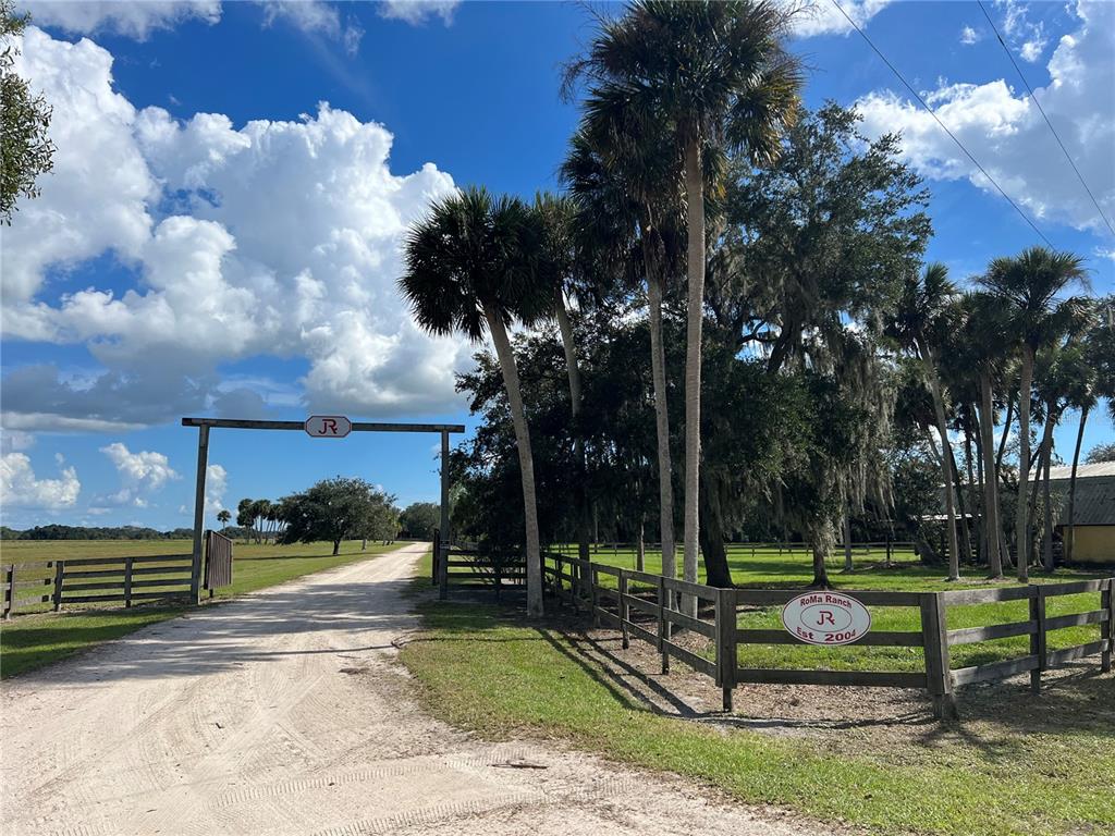 GLADES COUNTY - Farm