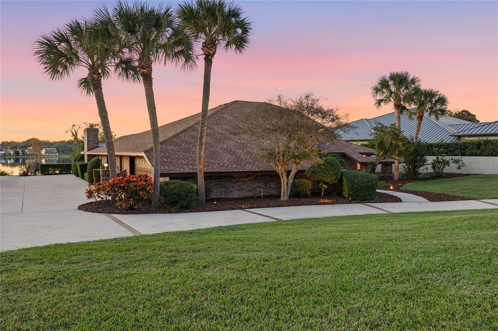 ELOISE WOODS LAKE ROY UNIT - Residential