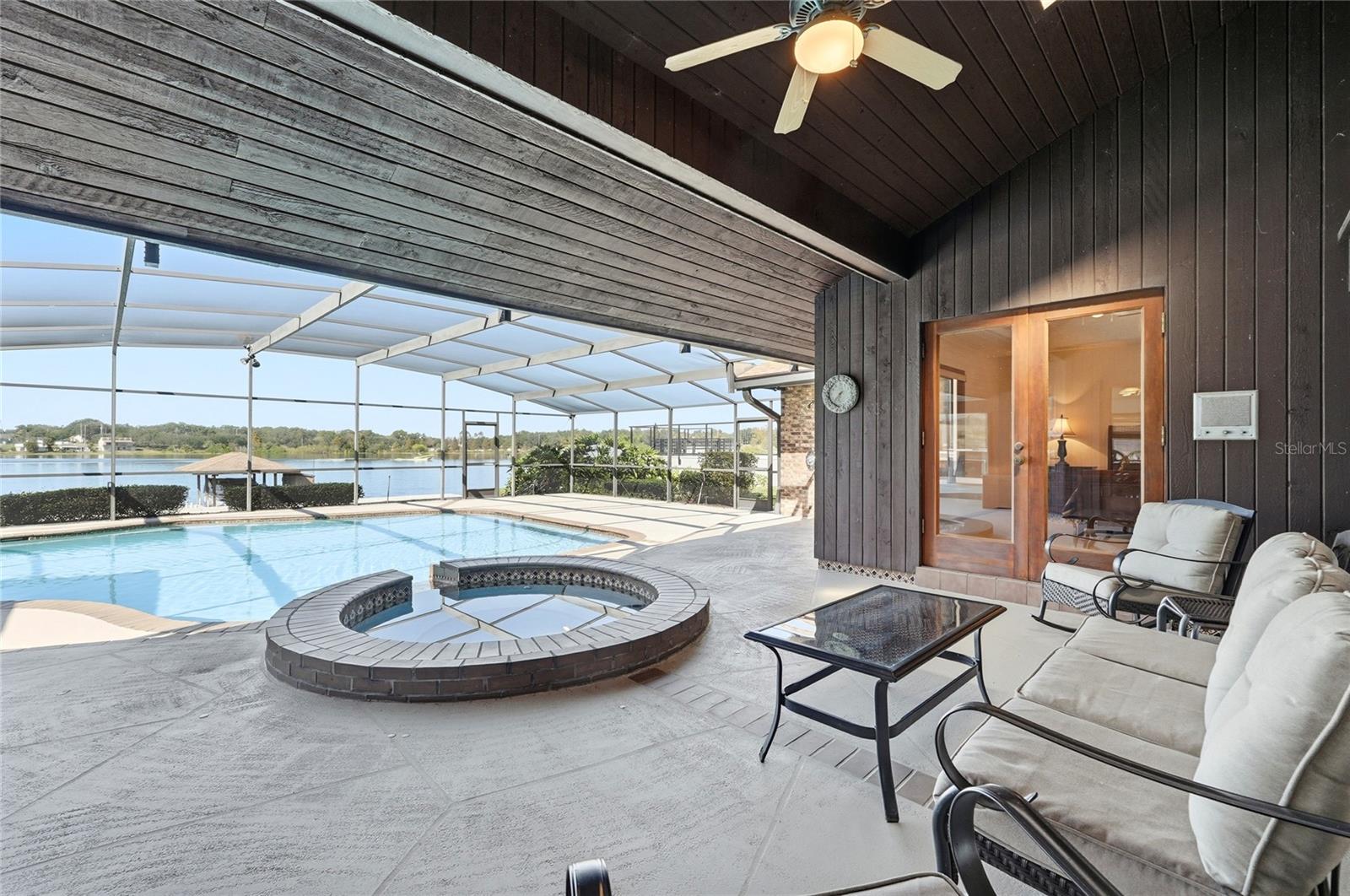 ELOISE WOODS LAKE ROY UNIT - Residential