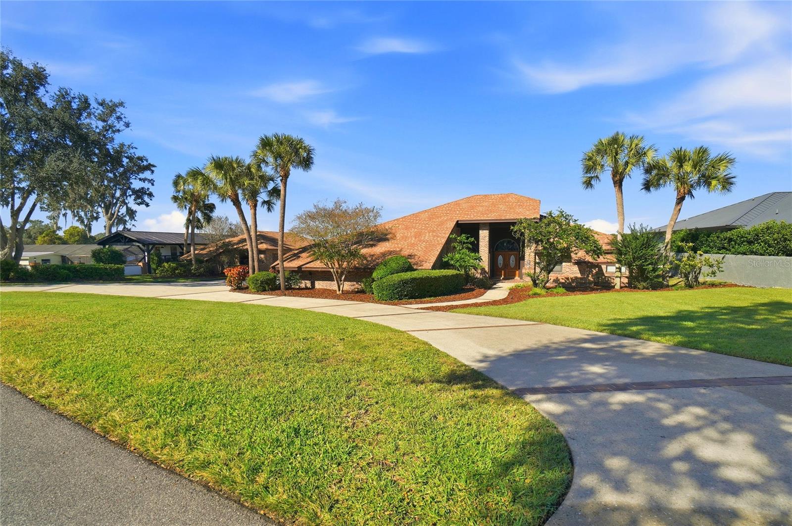 ELOISE WOODS LAKE ROY UNIT - Residential