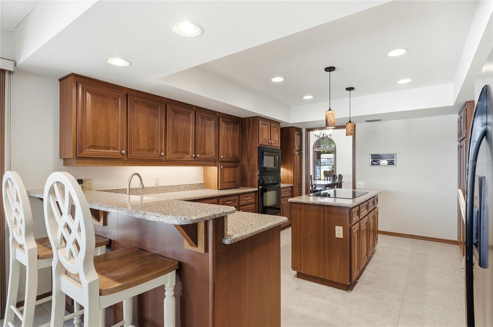 ELOISE WOODS LAKE ROY UNIT - Residential