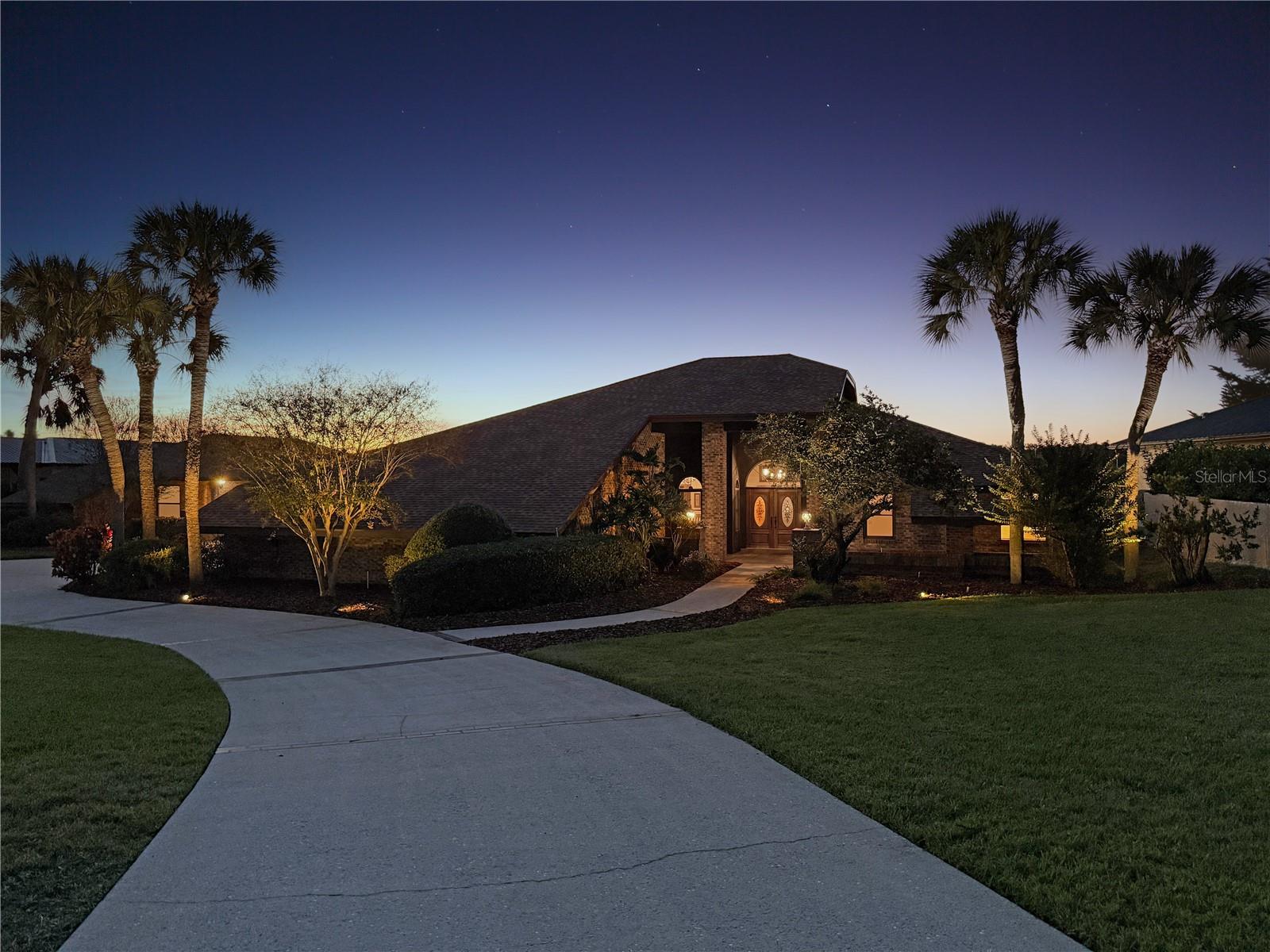 ELOISE WOODS LAKE ROY UNIT - Residential