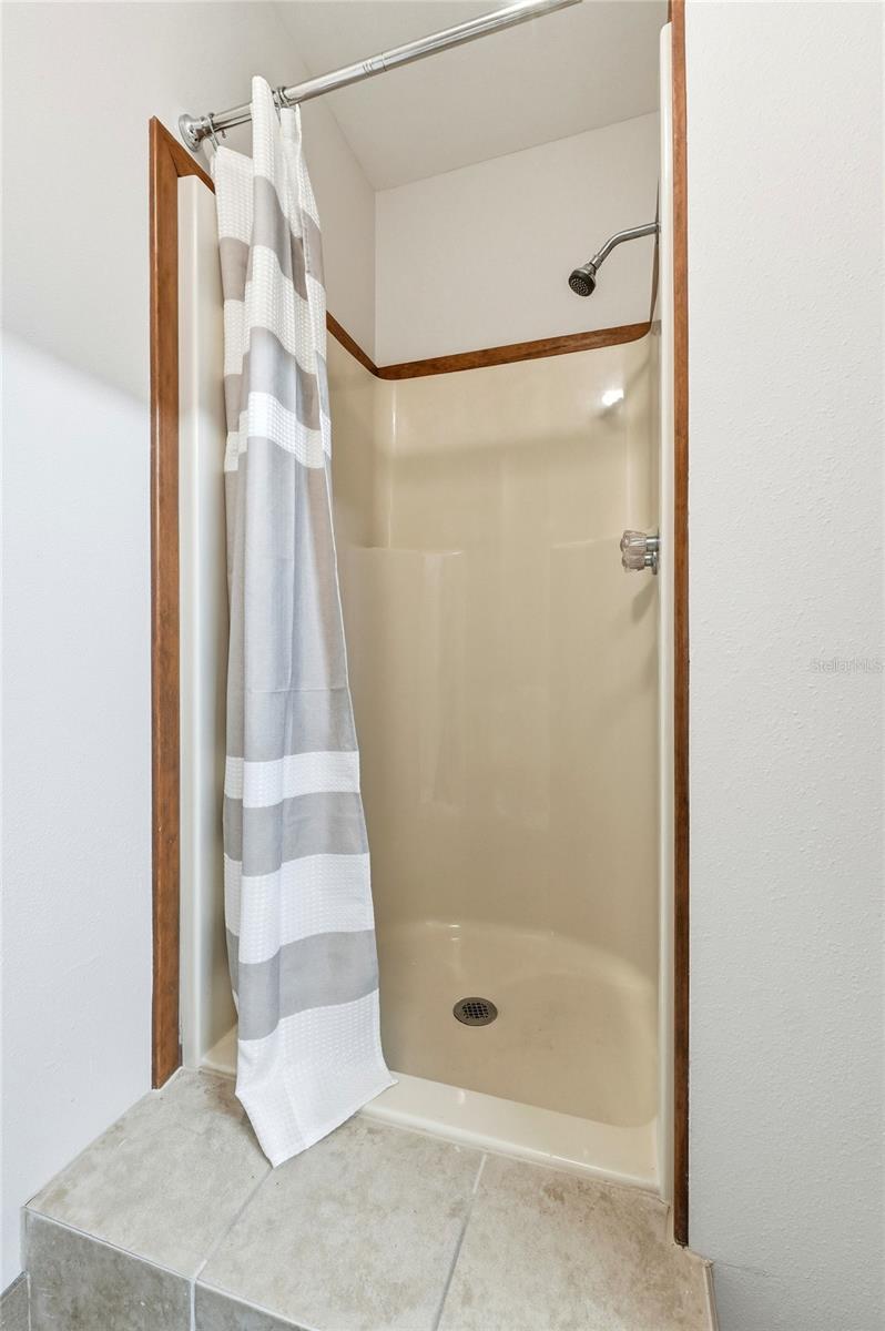 ELOISE WOODS LAKE ROY UNIT - Residential