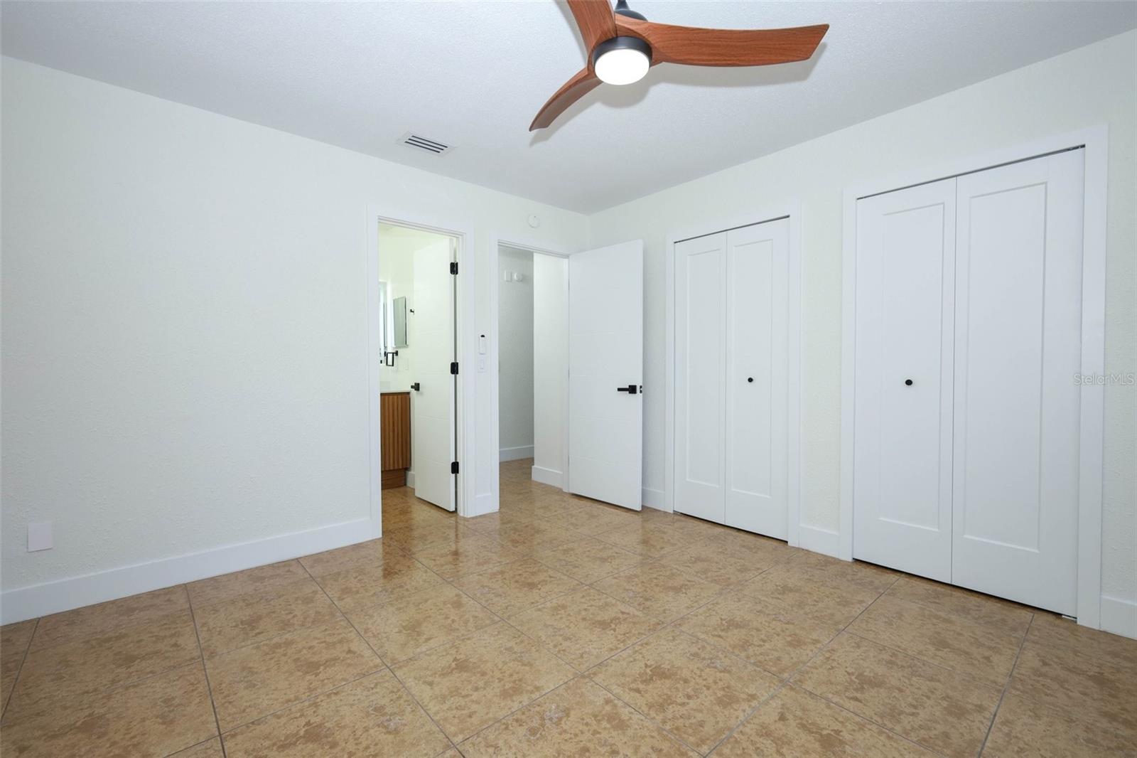 SHERWOOD FOREST - Residential