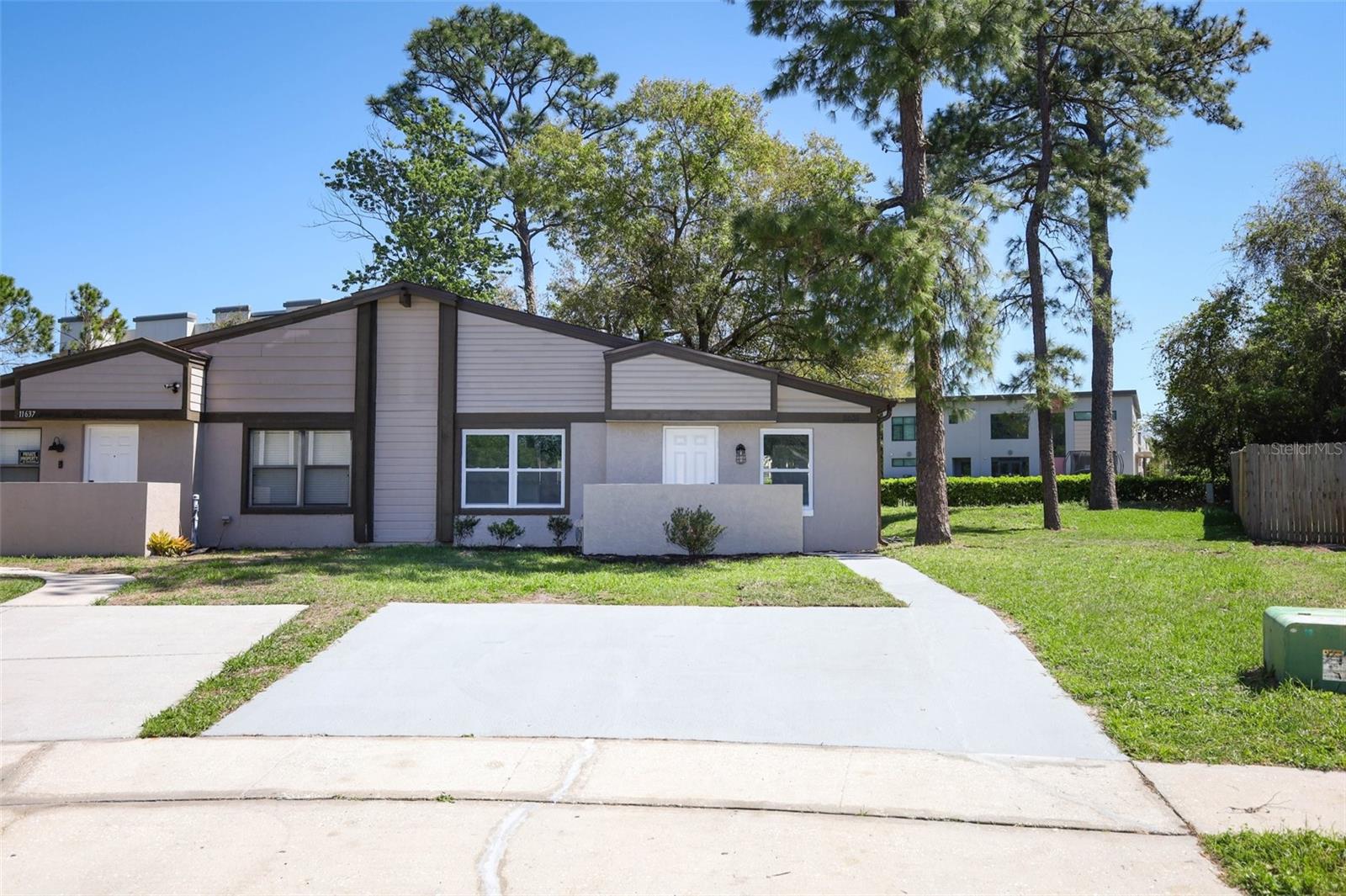 SHERWOOD FOREST - Residential