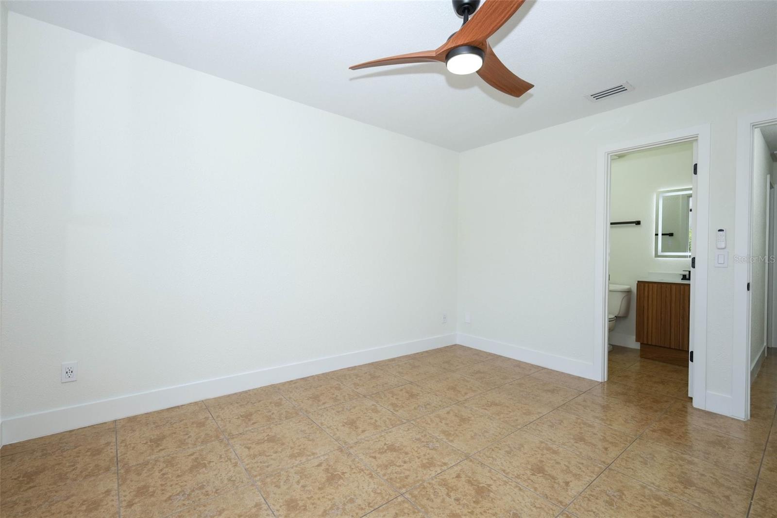 SHERWOOD FOREST - Residential