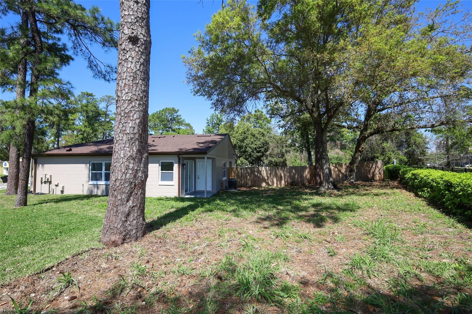 SHERWOOD FOREST - Residential