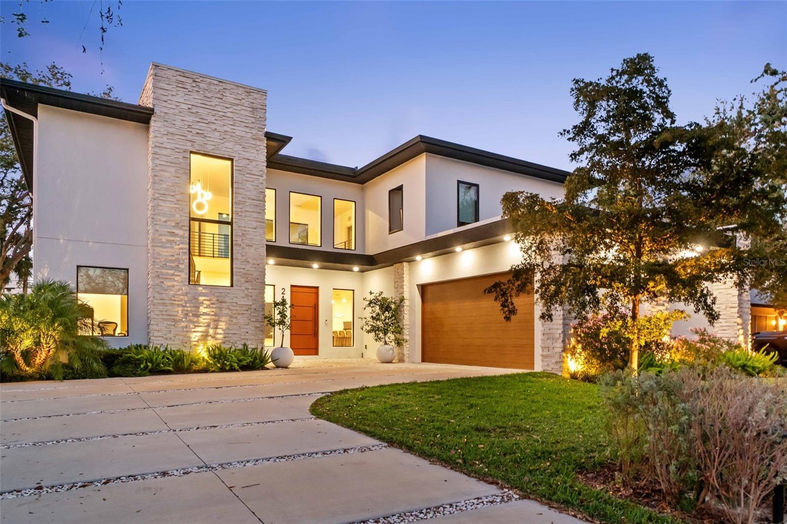 2177 SUNNYSIDE PLACE