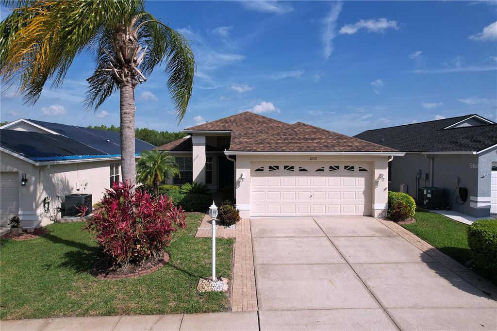 Photo of 1006 Sweet Jasmine Drive, Trinity, FL 34655 (MLS # W7875184)