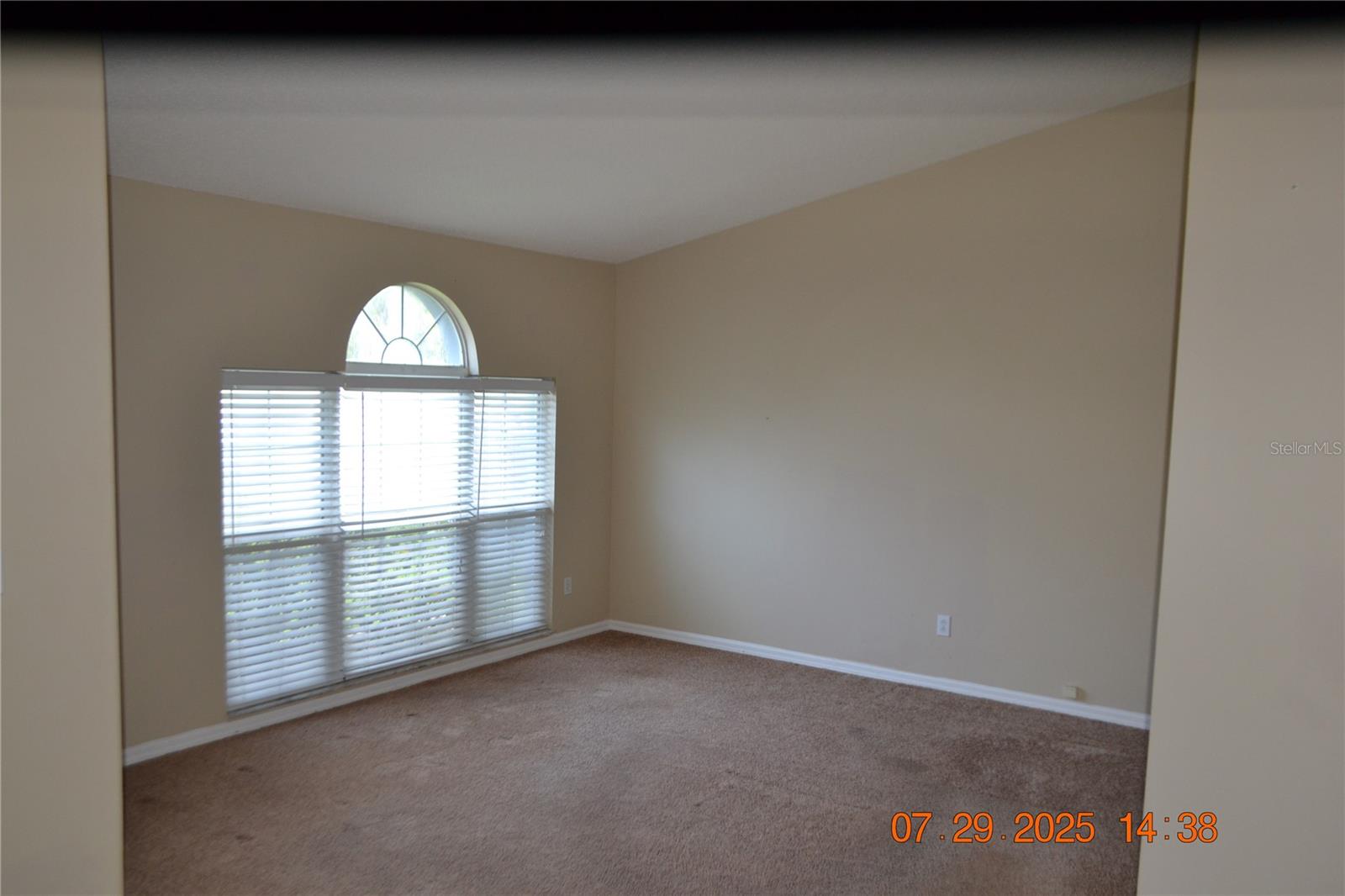 10131 CEDAR DUNE DRIVE
