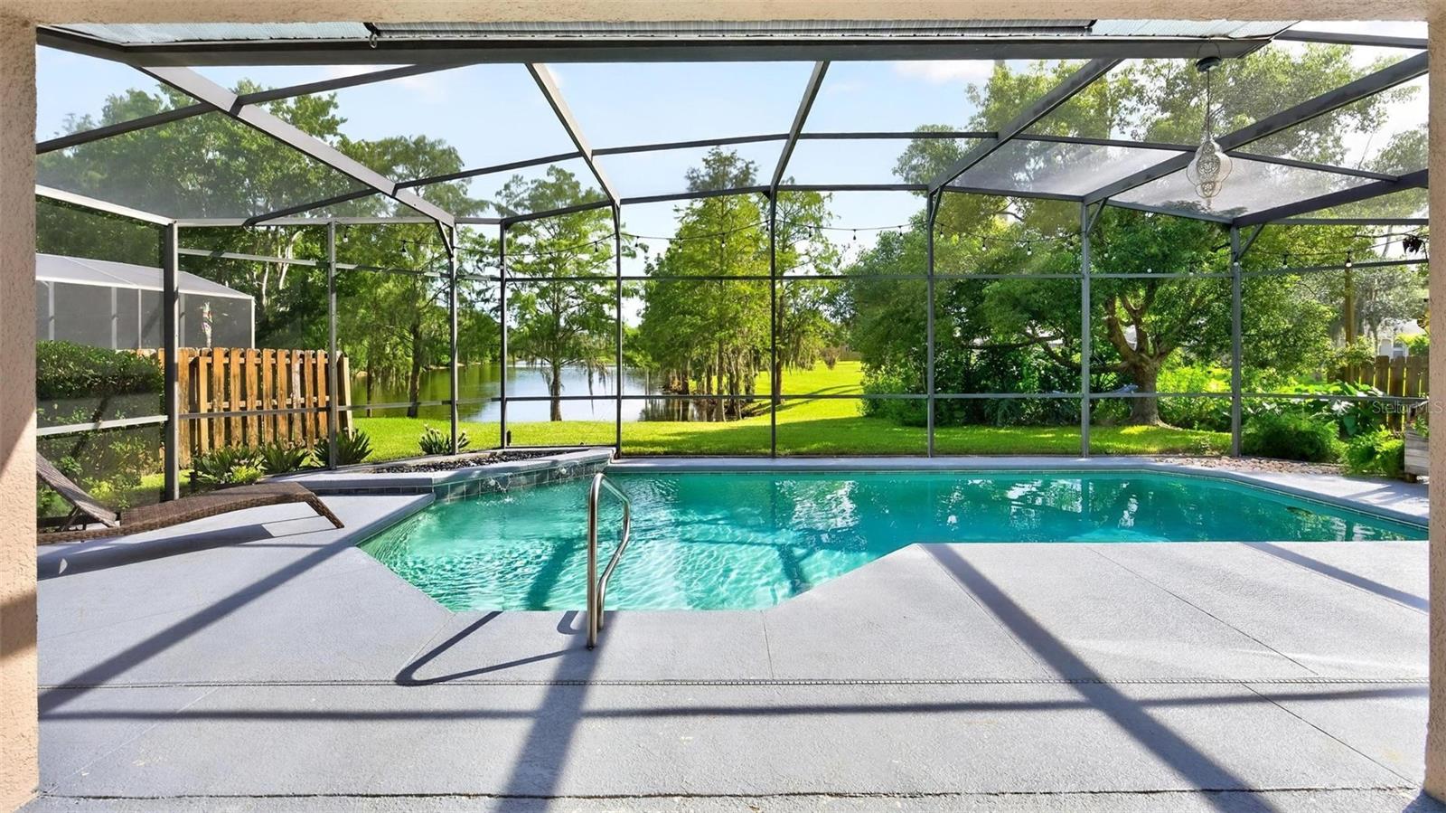 337 TWELVE OAKS DRIVE
