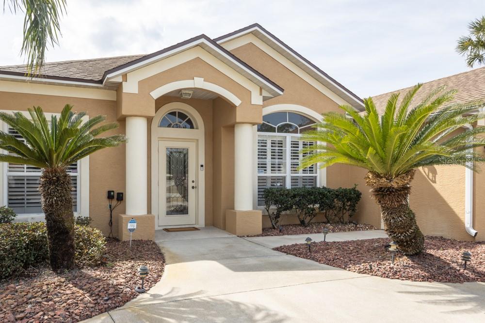 EAST HAMPTON - Residential