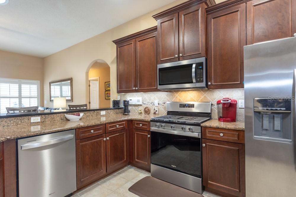 EAST HAMPTON - Residential