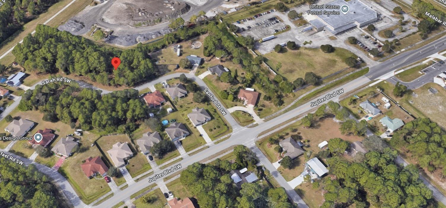 210 SARAH ROAD SW
