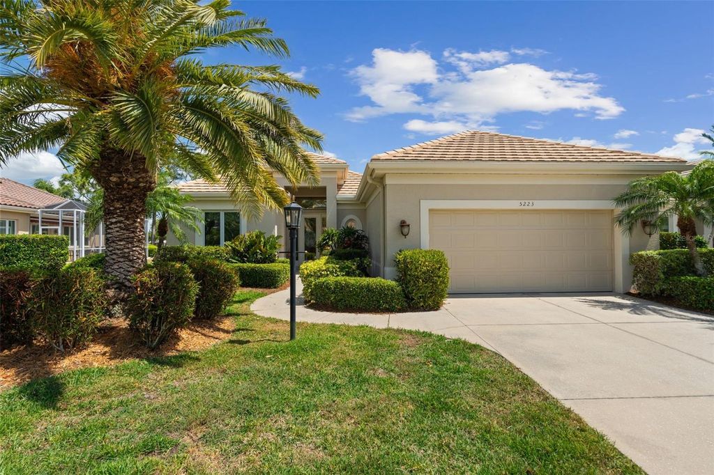 Photo of 5223 97th Street E, Bradenton, FL 34211 (MLS # A4680921)