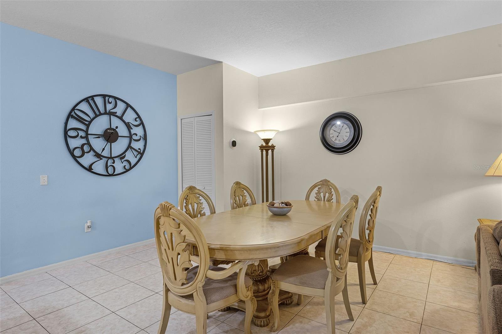 3111 SUN LAKE COURT B
