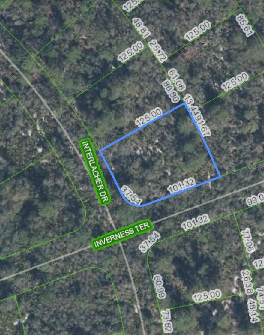 Corner lot! Close to Lake Josephine, corner lot with 0.26 acres. VACANT LOT IN GROWING SEBRING, FL, PERFECT TO BUILD YOUR DREAM HOME. ZONED R-1, DON'T MISS OUT ON THIS GREAT INVESTMENT. Listing agent is a member of the selling LLC