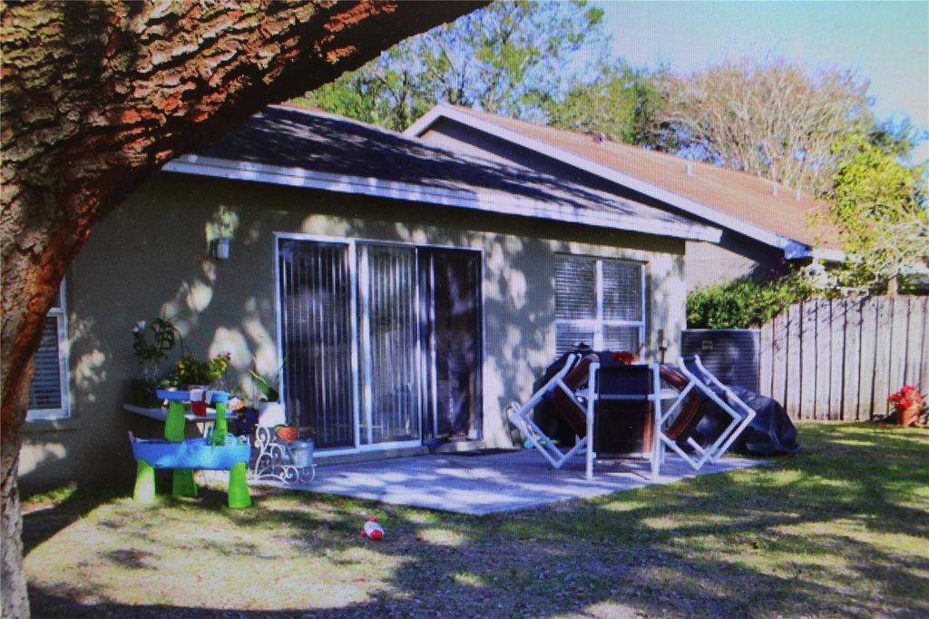 Photo of 11111 Bramblebrush Street, Tampa, FL 33624 (MLS # TB8479798)