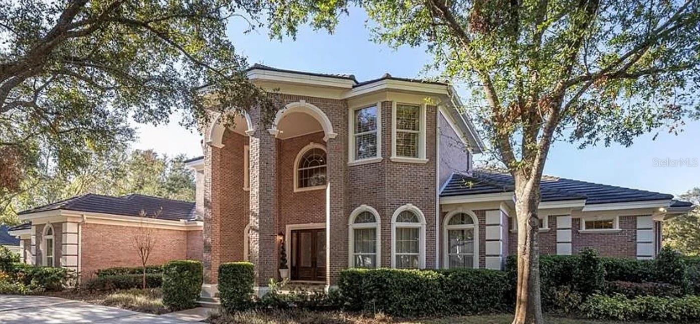 Residential home on golf course in a gated community