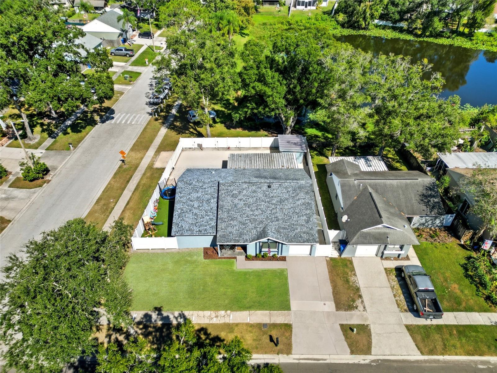 COUNTRY RUN UNIT II - Residential