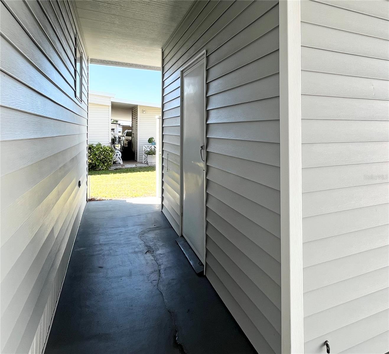 OAKWOOD MANOR - Residential