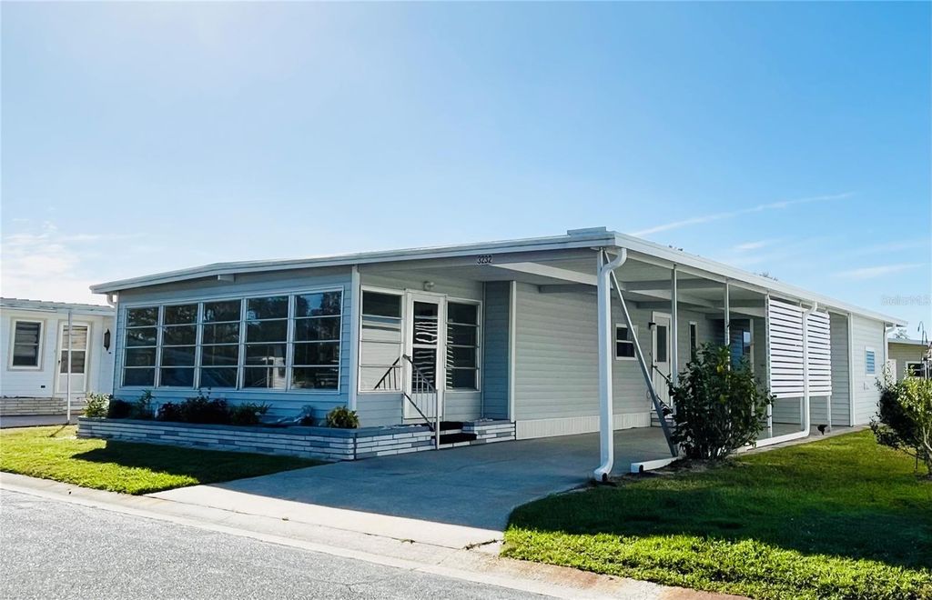 Photo of 3232 Ash Terrace, Sarasota, FL 34237 (MLS # A4680691)