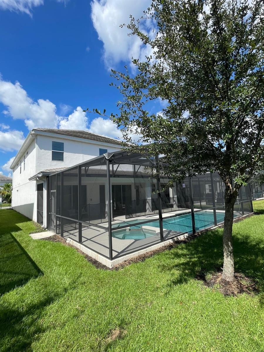 SONOMA RESORT AT TAPESTRY PH 1 - Residential Lease